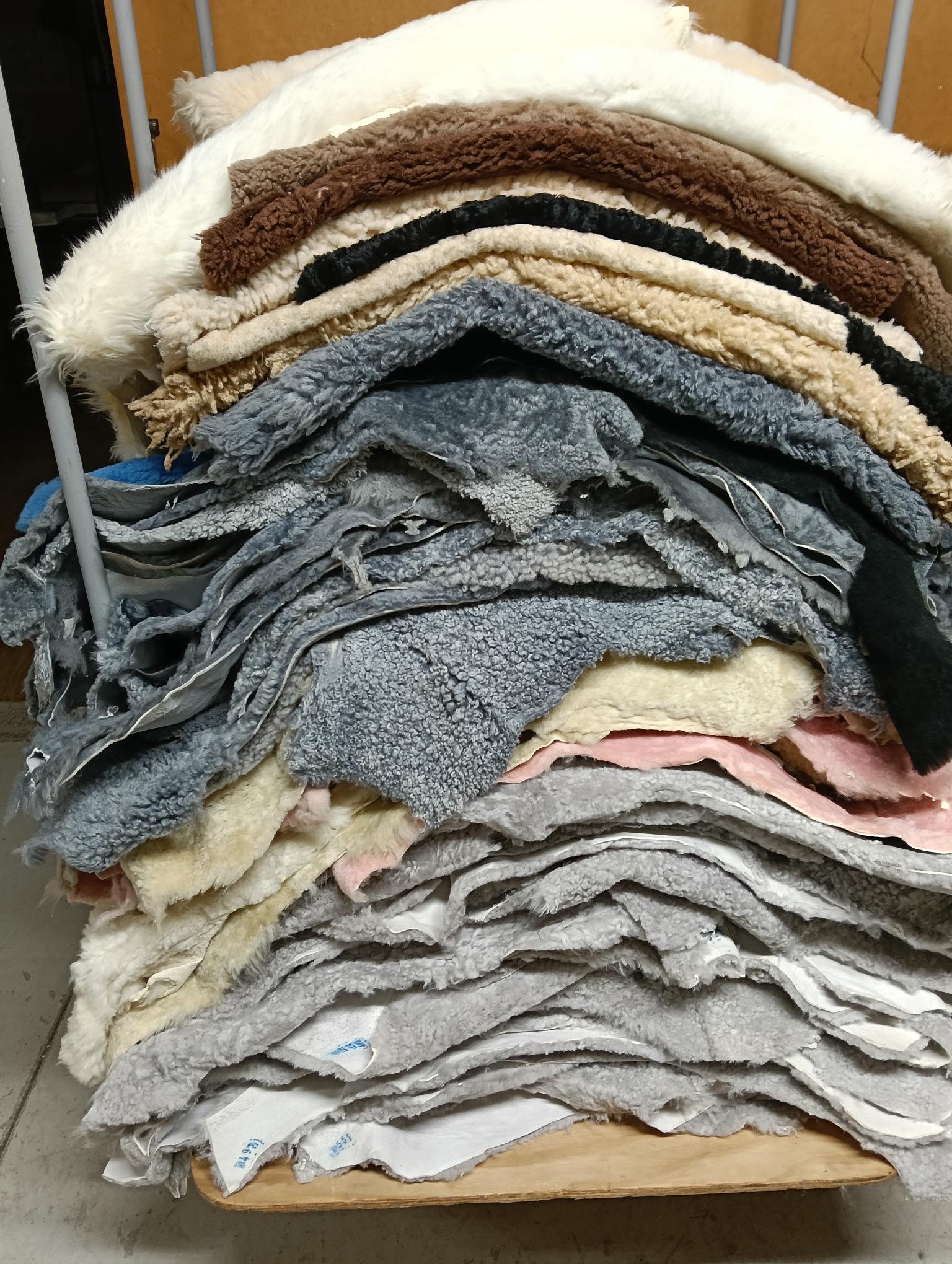 Michelle's Trolley of Shortwool Samples